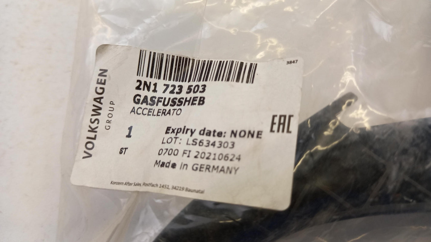 Original OE Volkswagen Gaspedal 2N1723503