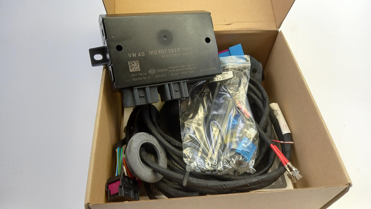 Original OE Volkswagen Anhängerkupplung Elektrosatz EEA600001CE4