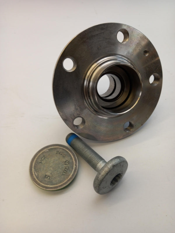 Original AUDI A3 8Y VW Golf CD SKODA Karoq Octavia NN Radnabe hinten 5WA501611