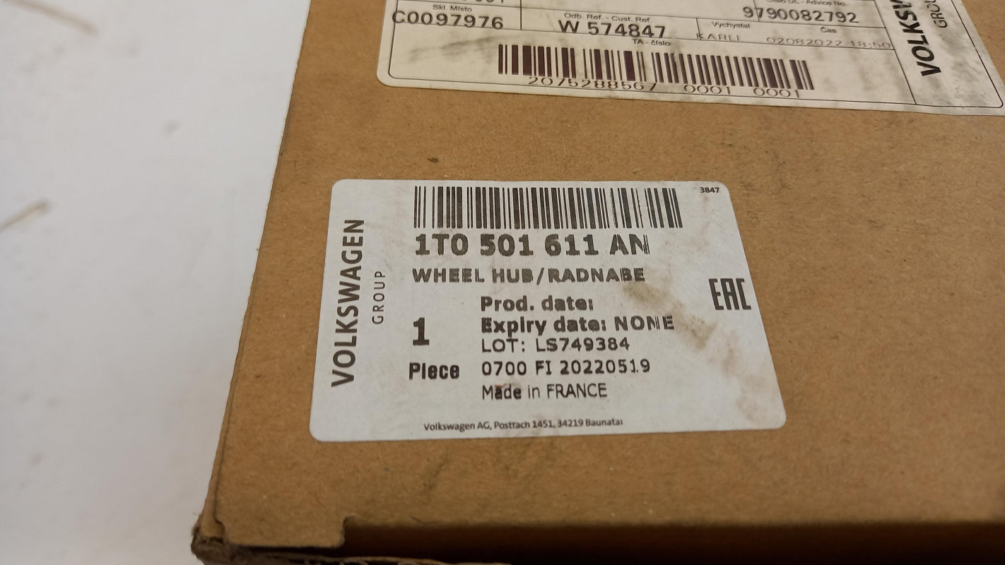 Original AUDI Q3 VW Tiguan Passat Caddy SKODA Kodiaq Radnabe hinten 1T0501611AN