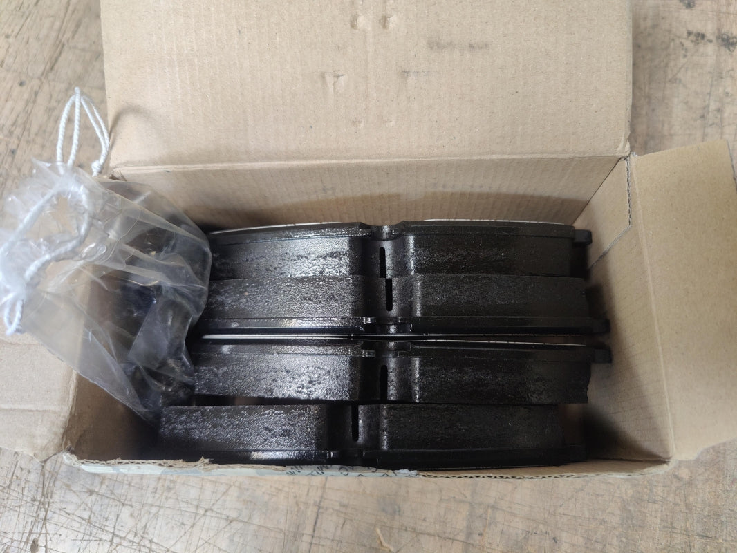 Original MERCEDES-BENZ Sprinter Bremsbeläge A9104219700