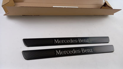 Original OE MERCEDES-BENZ Einstiegsleisten Satz A1776804407