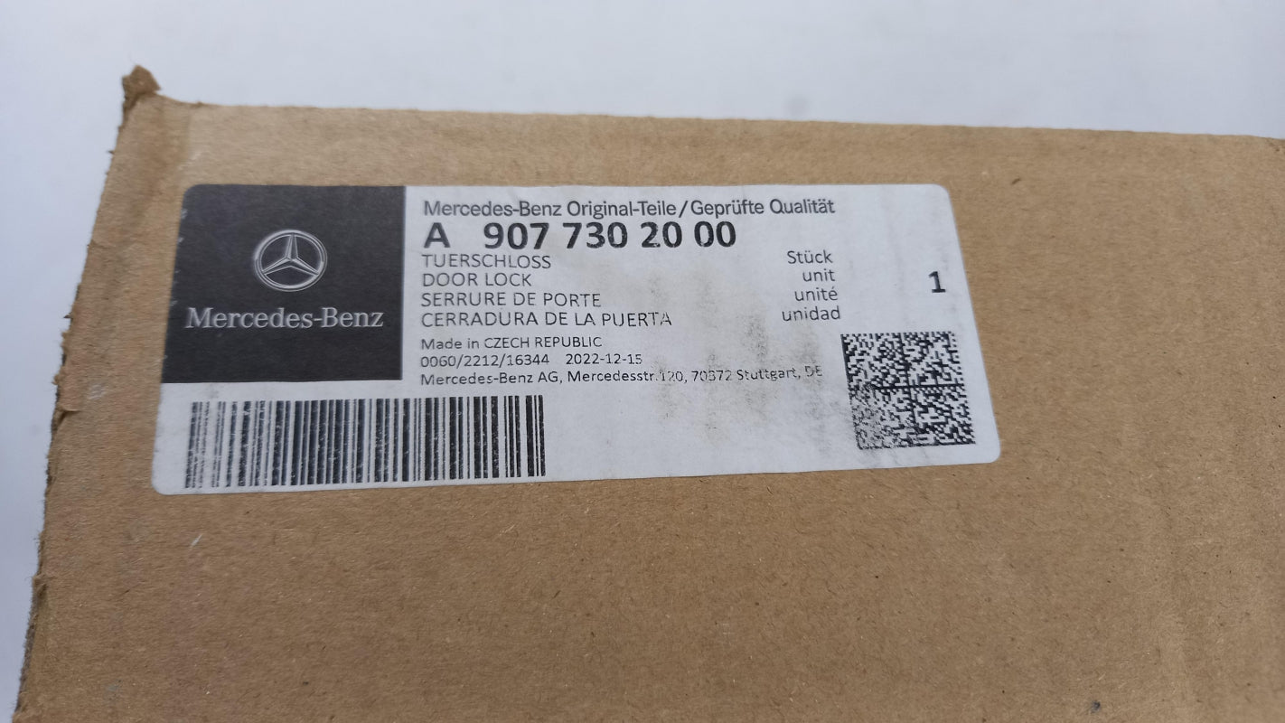 Original OE MERCEDES-BENZ Türschloss A9077302000