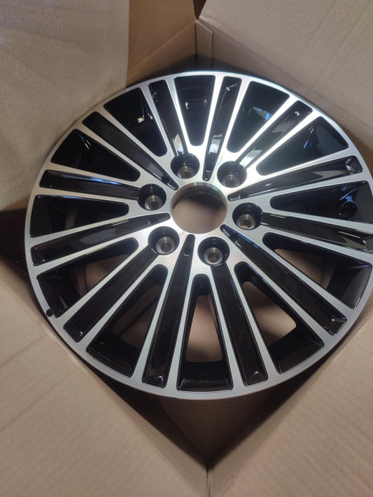 Original MERCEDES-BENZ Sprinter W907 17'' 6,5 J x 17 ET 54 Felge A90740153007X23