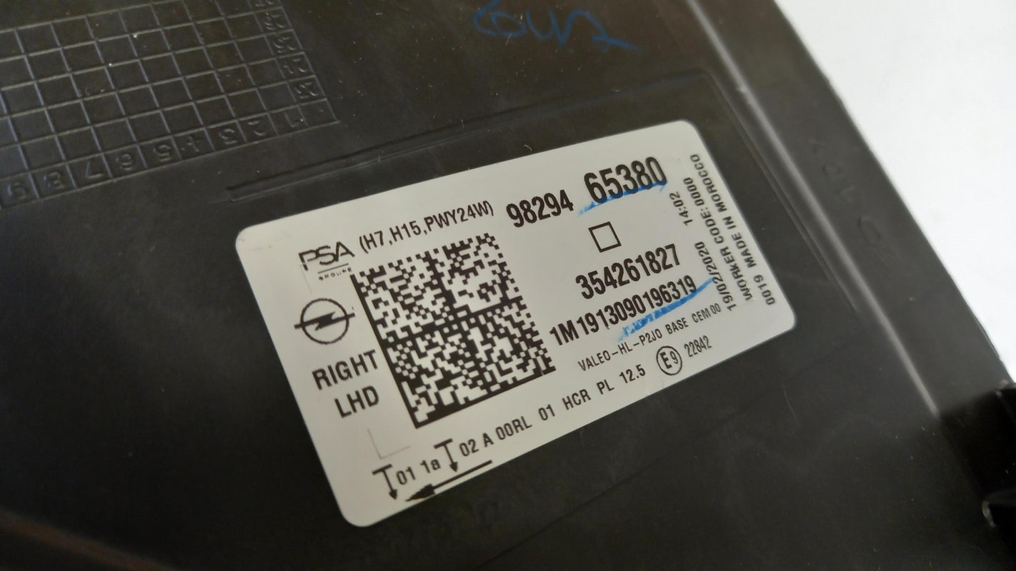 Original OPEL Corsa F Scheinwerfer Halogen mit Glühbirnen Rechts 9829465380