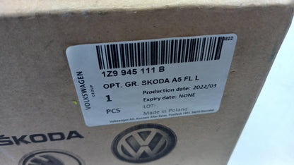 Original OE Volkswagen Heckleuchte 1Z9945111B