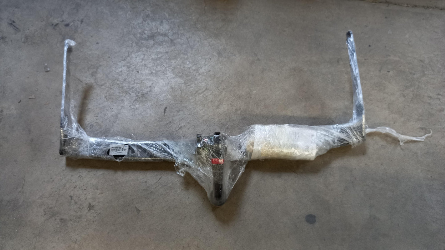 Original VW Passat 1.4 1.6 2.0 TDi Anhängerkupplung 3C0092155