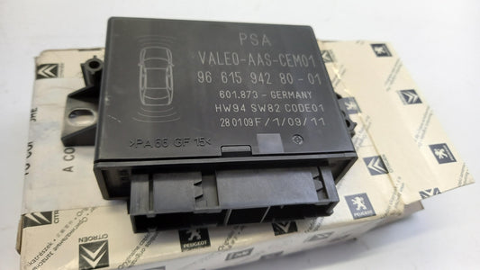 Original PEUGEOT 307 (T5) Einparkhilfe Steuergerät PDC 6590N0