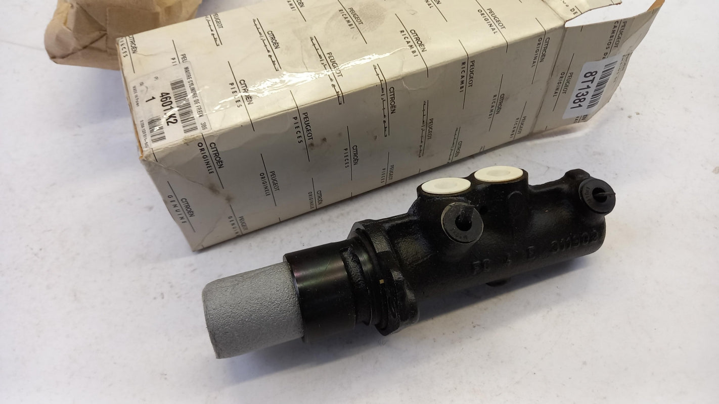 Original OE Peugeot Hauptbremszylinder 4601K2