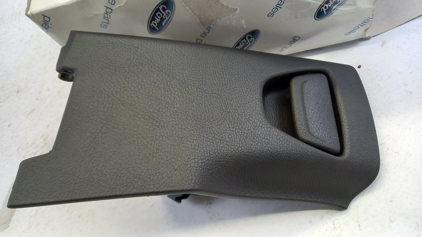 Original OE FORD Ablagefach 1929317