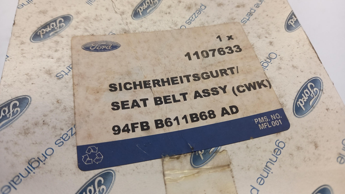 Original FORD Fiesta 1995-2002 Sicherheitsgurt Hinten rechts 1107633
