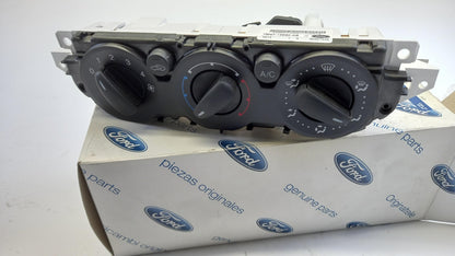Original FORD Focus Kuga Heizungsbetätigung 1670887