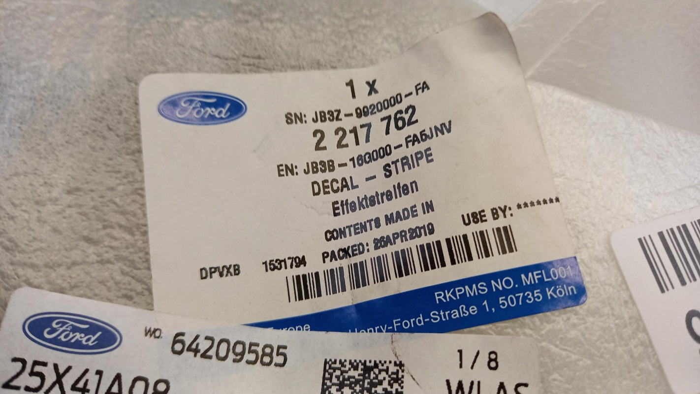 Original OE FORD Seitenwand Zierleiste 2217762