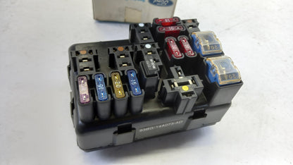 Original OE FORD Sicherungskasten 1013950