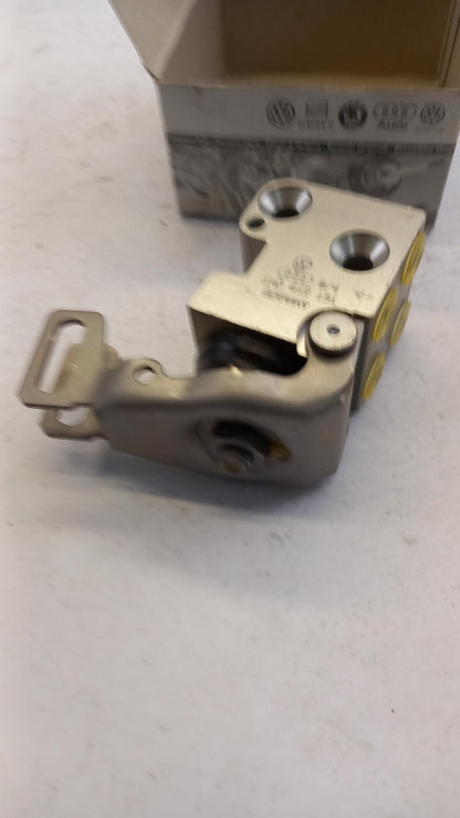 Original OE Volkswagen Bremskraftregler 1H0612151