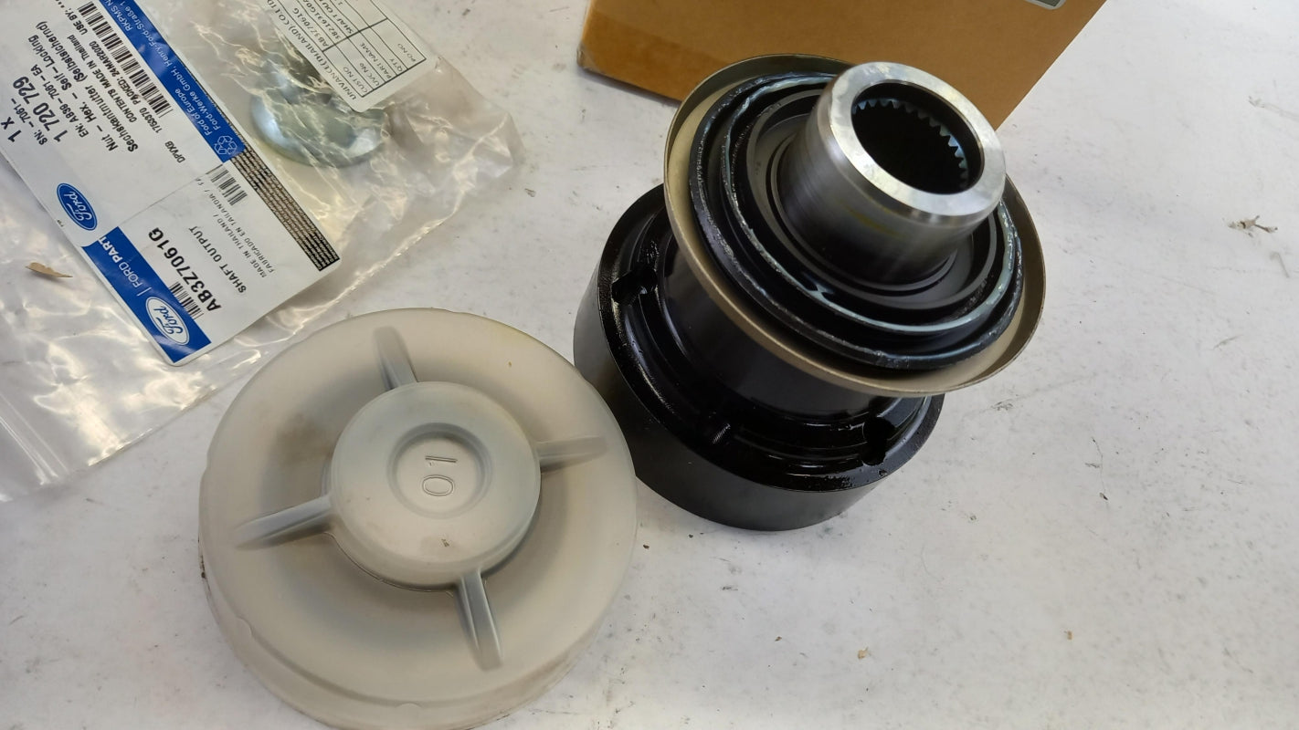 Original FORD Ranger T6 MK1  Flansch 2336315