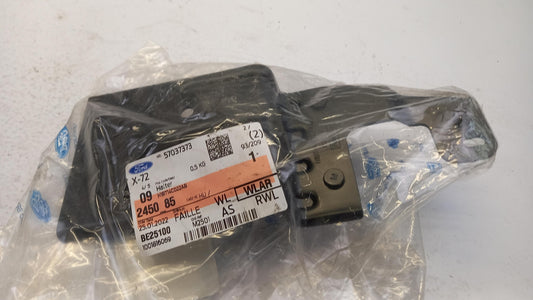 Original OE FORD Halter 2450885