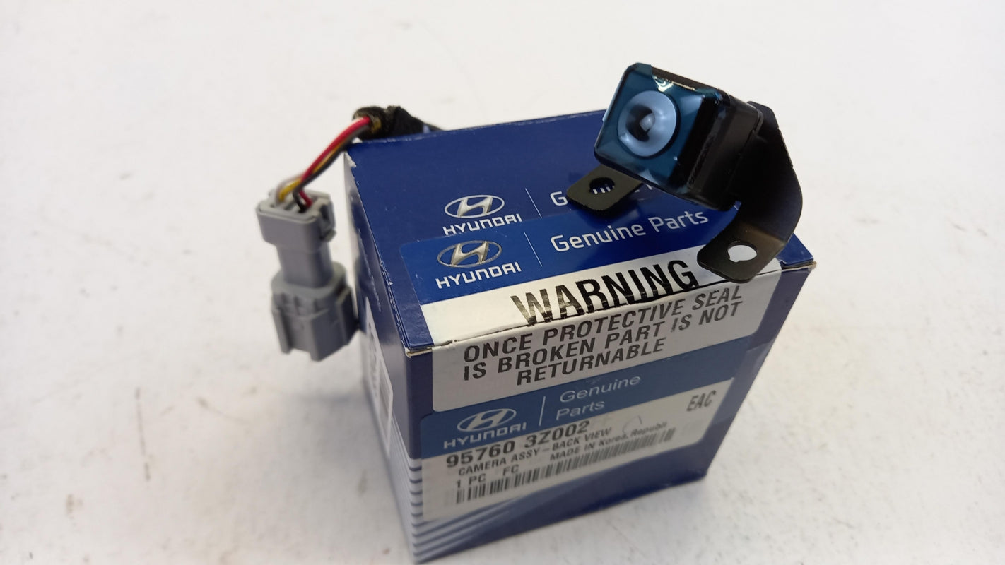 Original HYUNDAI DF i40 Rückfahrkamera 957603Z002