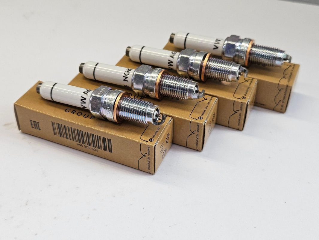 Original AUDI A1 8X A4 B9 Q2 VW Golf 7 Passat Polo Zündkerze TSI 04E905602