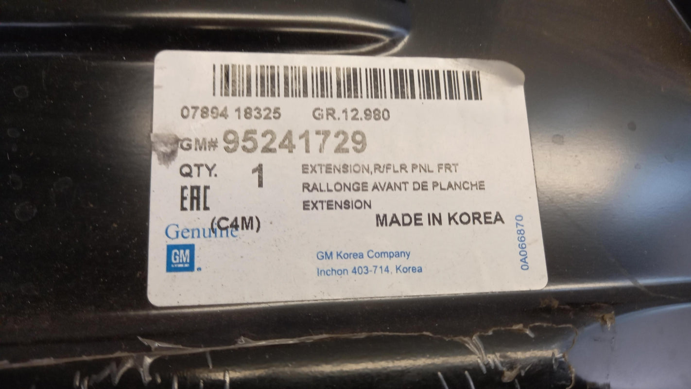 Original CHEVROLET Spark Bodenplatte Verlängerung 95241729