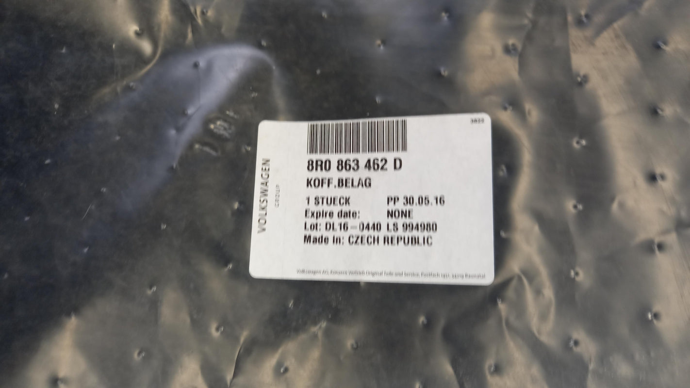 Original OE Volkswagen Koffer Boden 8R0863462D