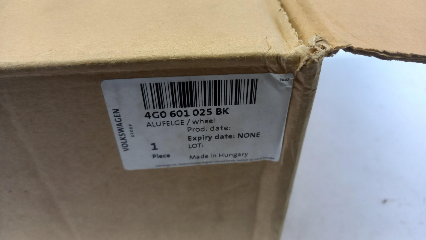 Original AUDI A6 4G Felge 17" 8J x 17 ET39 4G0601025BK