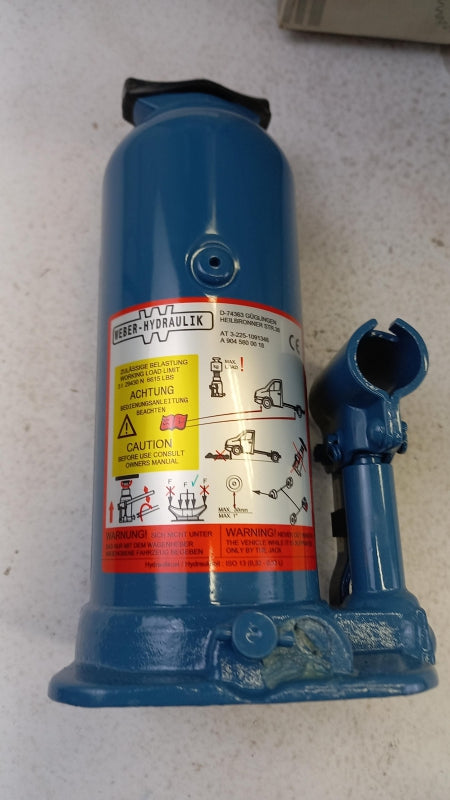 Original MERCEDES-BENZ Sprinter W901-W906 Wagenheber A9045800018