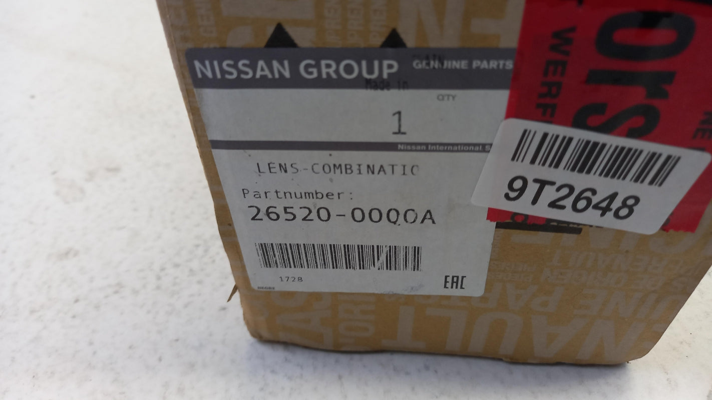 Original OE NISSAN Heckleuchte 2652000Q0A
