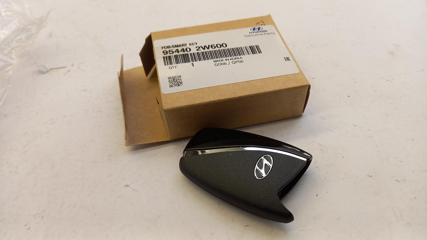 Original HYUNDAI Santa Fe 12-18 Funkfernbedienung Smart Key 954402W600