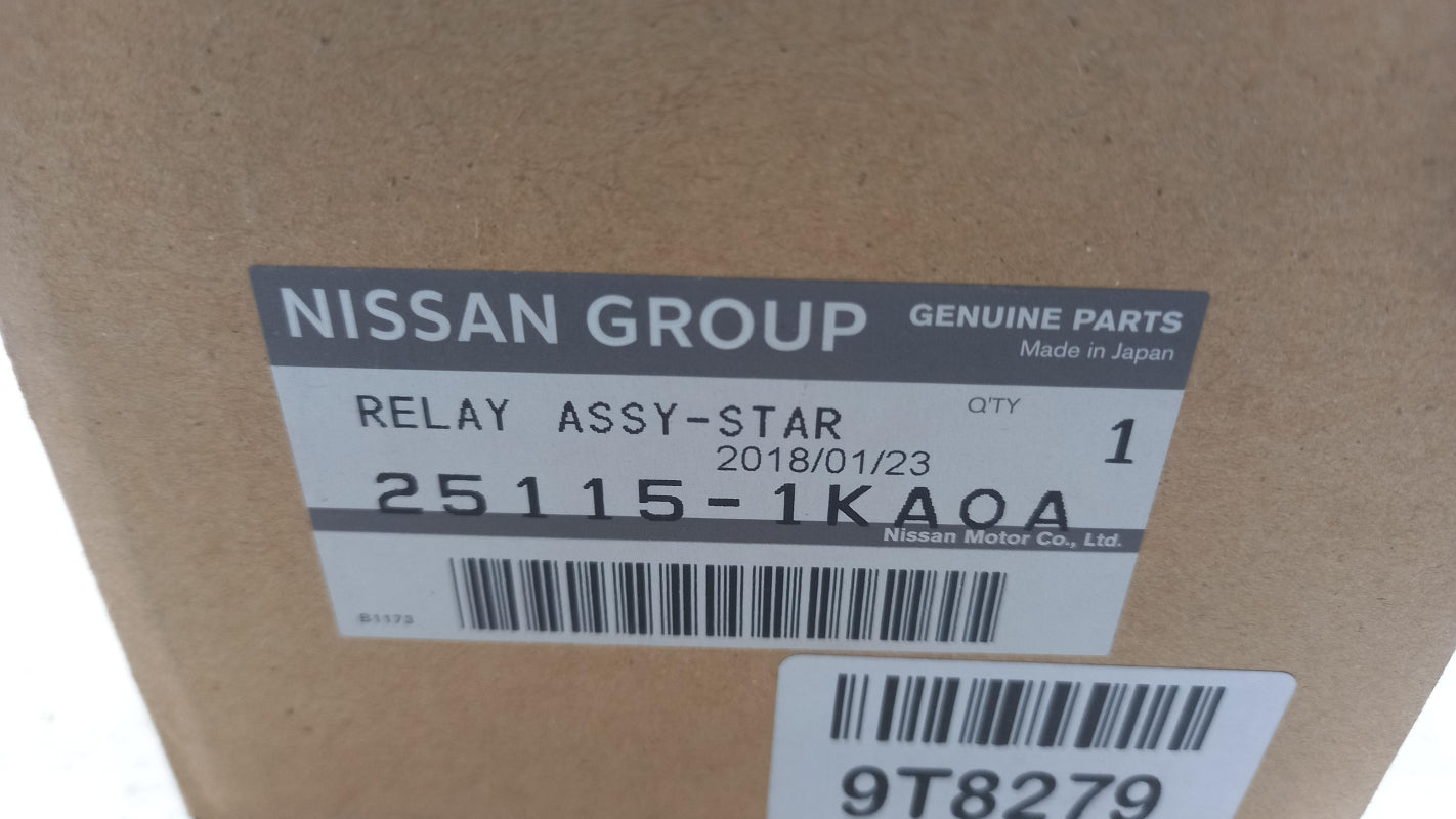 Original OE NISSAN Anlasser Relais 251151KA0A
