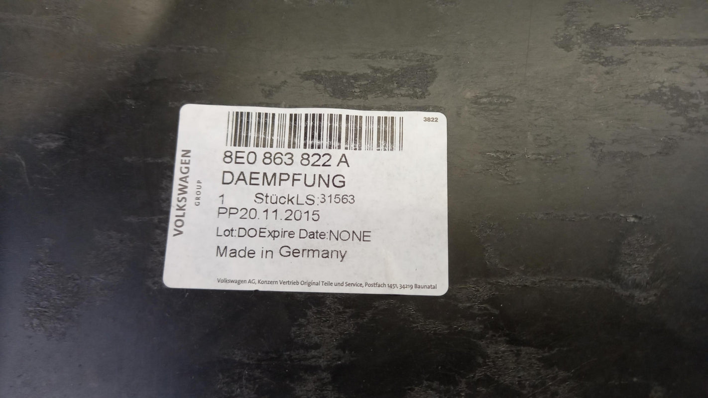 Original OE Volkswagen Unterfahrschutz 8E0863822A