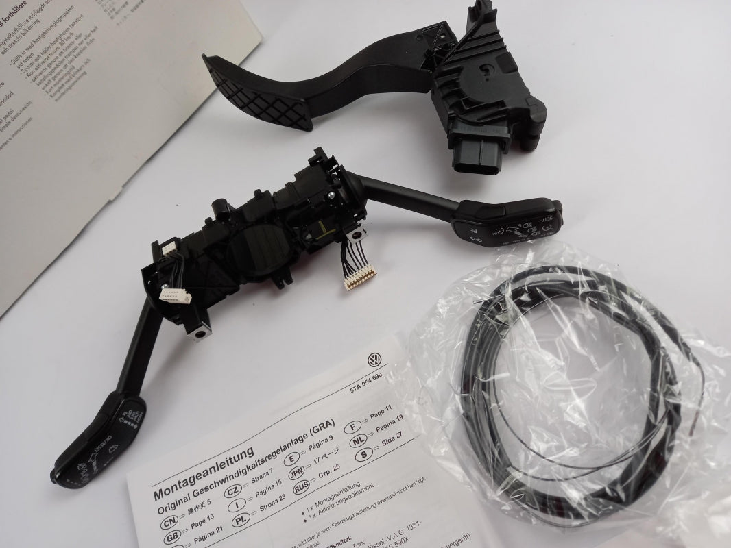 Original VW Tiguan BT Touran 5T Geschwindigkeitsregelanlage Tempomat 5TA054690