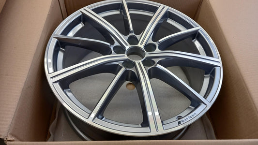 Original AUDI Q5 SQ5 FY 20 Zoll Felge 80A601025AP
