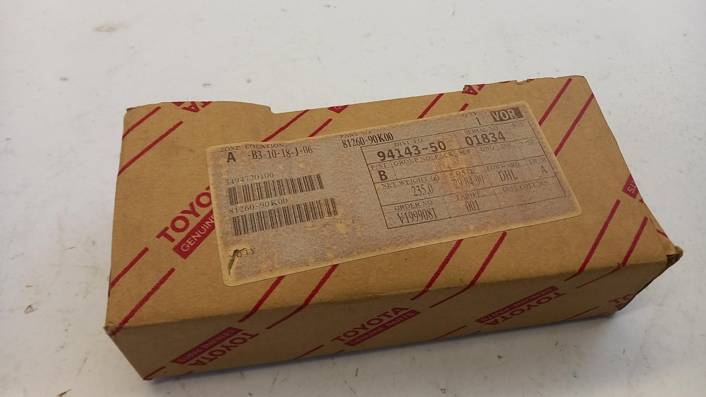 Original TOYOTA Land Cruiser 1980-2001 Innenleuchte 8126090K00