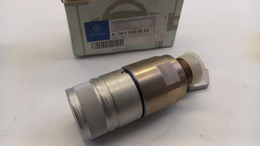 Original OE MERCEDES-BENZ Schlauchanschluss A0015530526