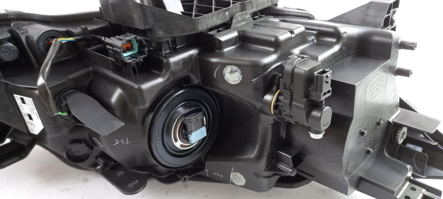 Original NISSAN Pulsar Tiida (C13) '15- Hauptscheinwerfer links 260603ZL5A