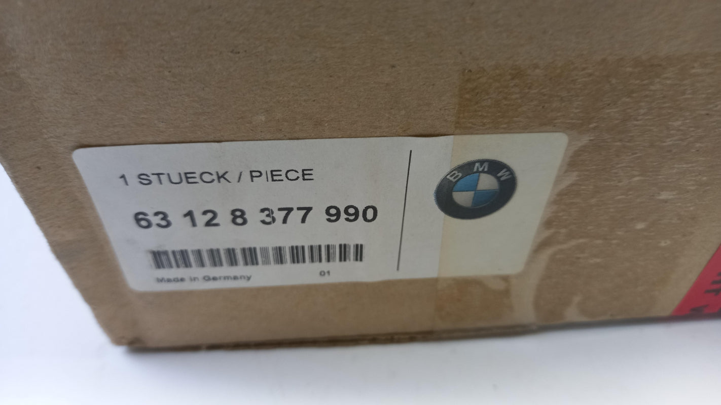 Original BMW 5er E39 Scheinwerfergehäuse mit Einsatz rechts 63128377990