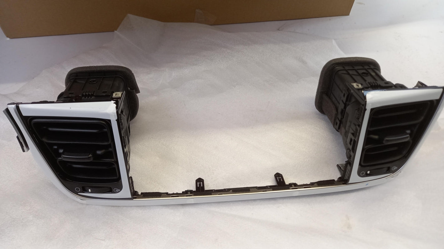 Original KIA Rio Stonic H8 Luftdüse 84740H8200WK