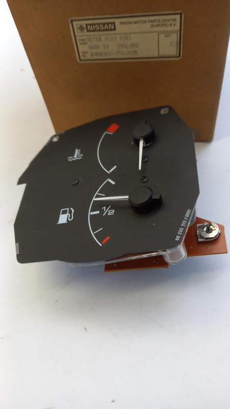 Original NISSAN Primera P10 Multifunktionsanzeige 2483070J05