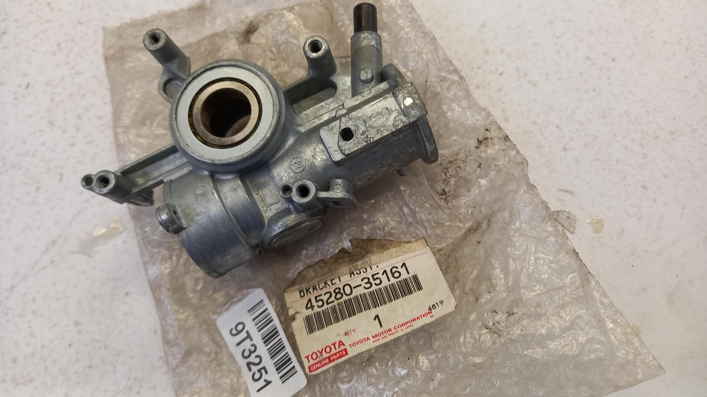 Original TOYOTA Hilux 1983-1998 Lenksäule Halterung oben 4528035161
