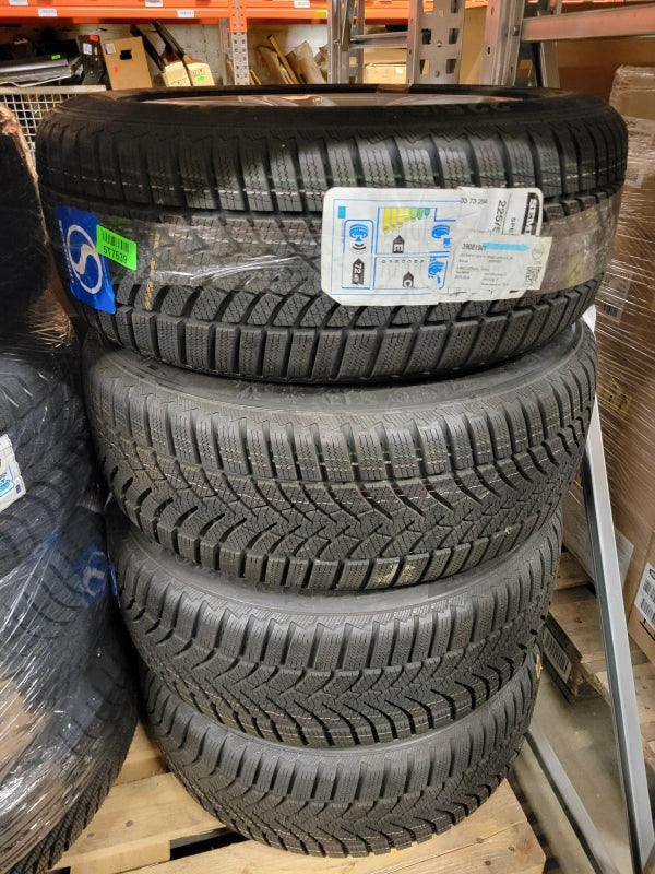 Original OE OPEL Set Komplette Räder (4pc) 39081941