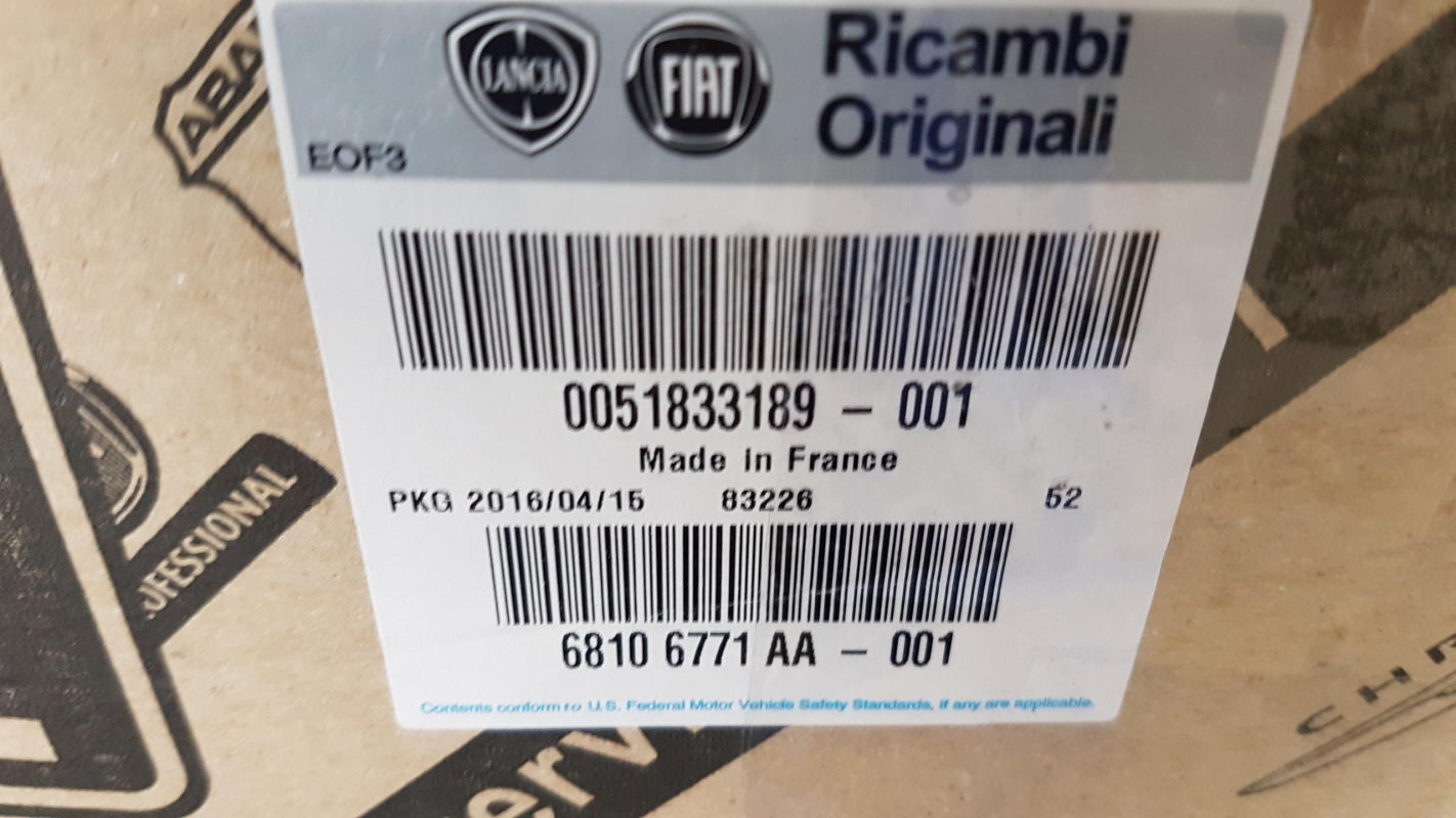 Original FIAT Grande Punto Scheinwerfer rechts 51833189