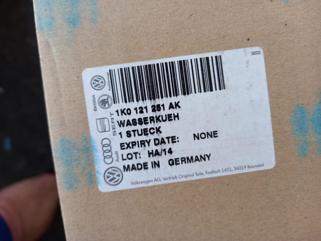Original VOLKSWAGEN Golf Mk5 (1k) AUDI A3 (8P) Wasserkühler 1K0121251AK