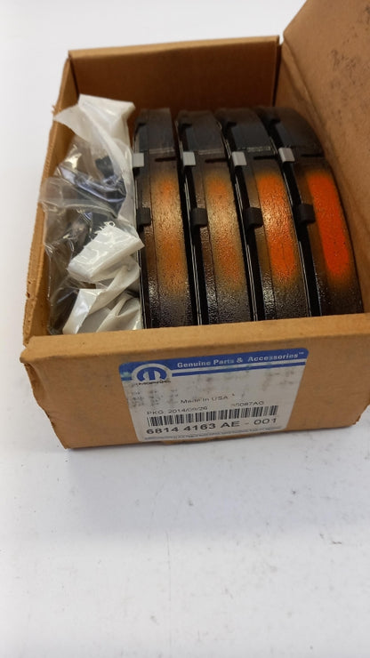 Original FIAT Freemont LANCIA Voyager '12- Bremsbeläge vorne K68144163AE