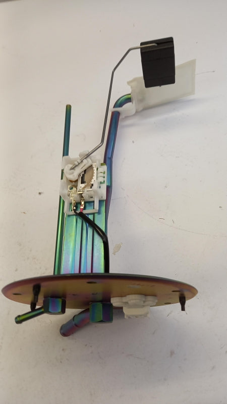 Original SUZUKI Grand Vitara Kraftstoffvorrat Sensor 1519068DA2000