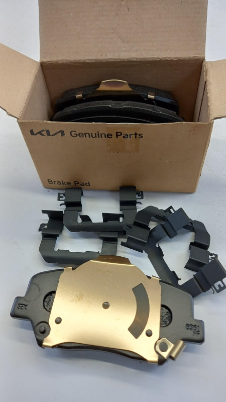 Original KIA Carens Rondo A4 Bremsbeläge Vorne 58101A4A17