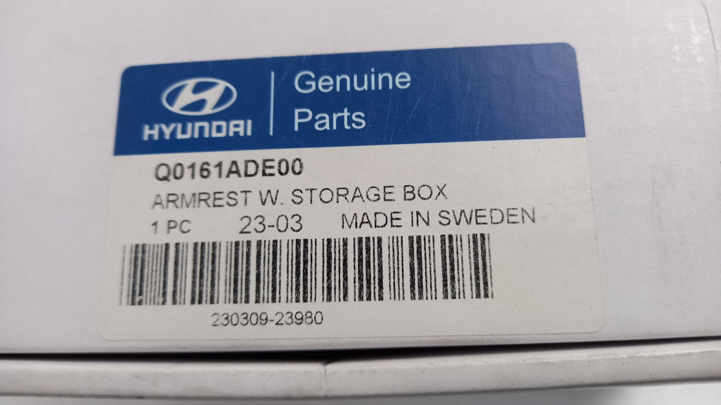 Original HYUNDAI i20 BC3 2020-2023 Armlehne Q0161ADE00