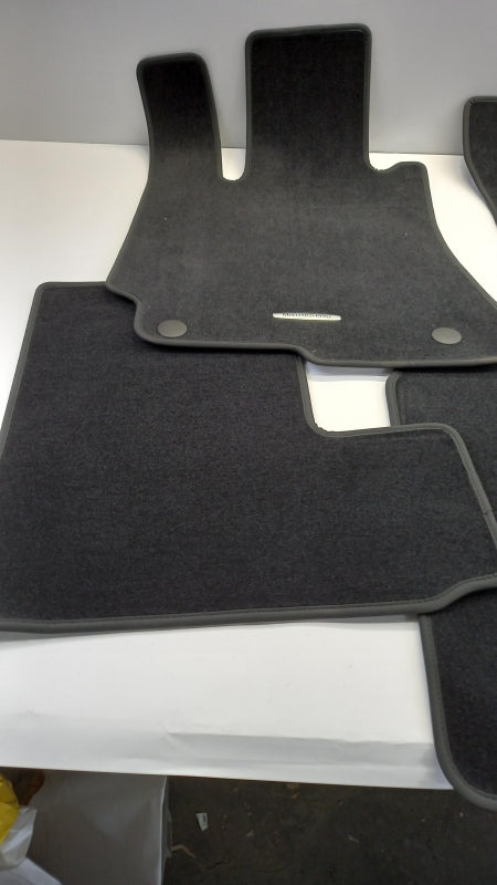 Original MERCEDES-BENZ S-Klasse W221 Fußmattensatz 4-teilig Schwarz B66294230