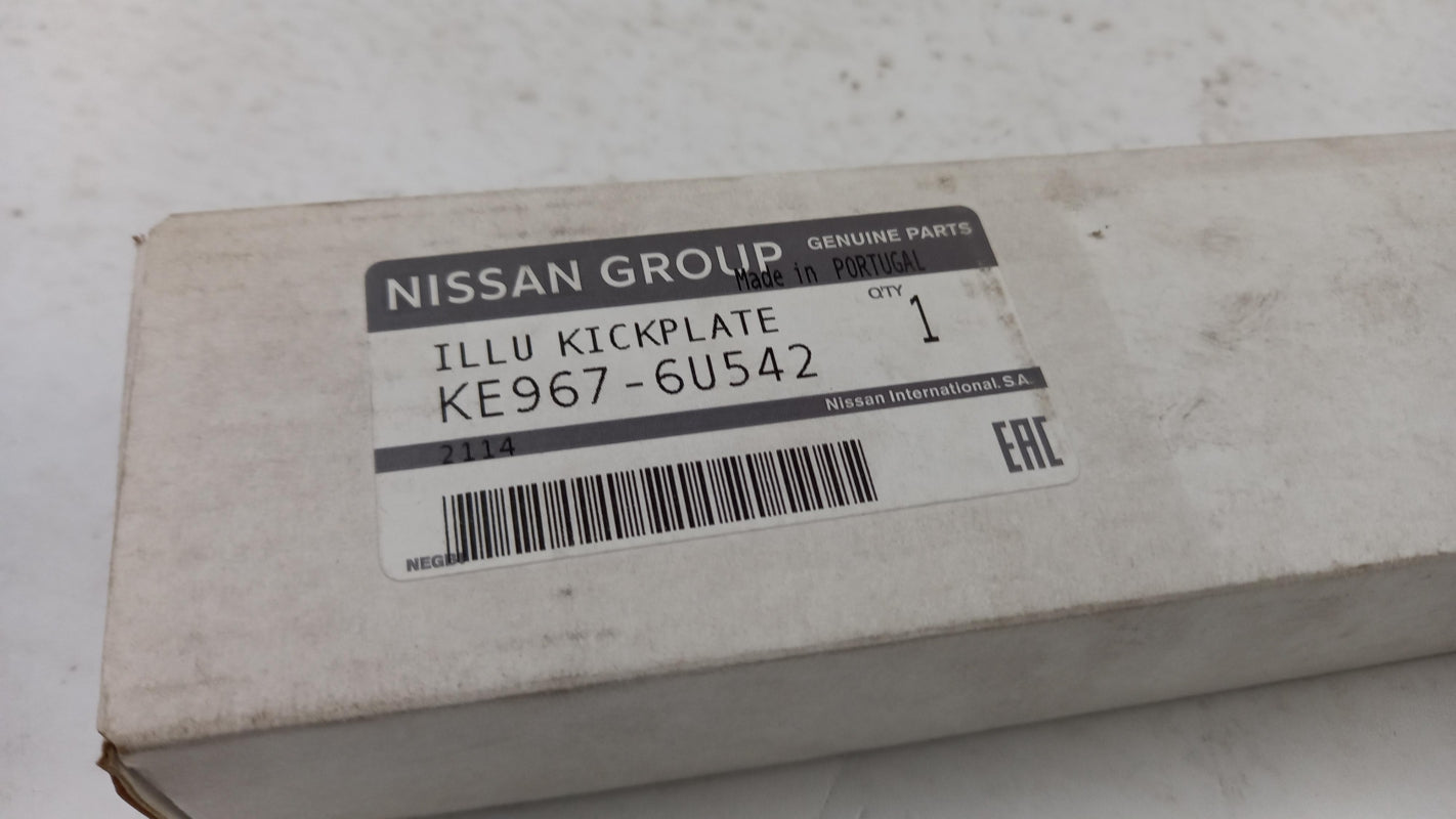 Original NISSAN Qashqai III 2021- Einstiegsleisten Satz KE9676U542