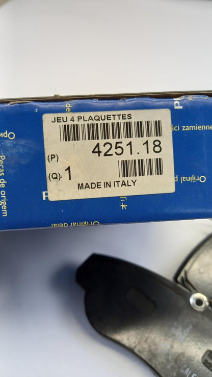 Original PEUGEOT Boxer I Bremsbeläge Satz Vorne 425118